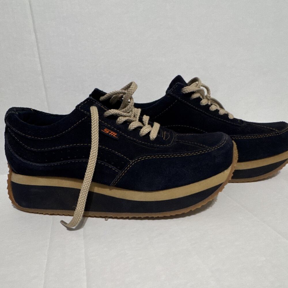 Steve Madden Women’s Size 8 Ralli Navy Suede Y2K Chunky Platform Sneakers